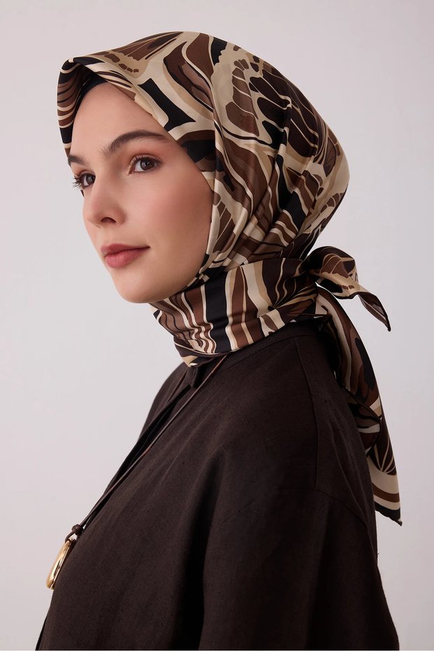 وشاح حرير تويل 100% بنمط مختلط 4417D