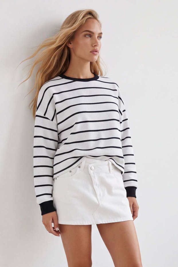 Women's ecru crew neck knit blouse with cuffed sleeves alc-x15884