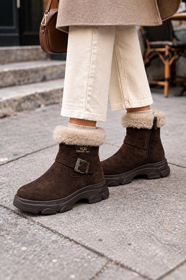 Women's Fur-Lined, Buckle and Zipper Non-Slip Thermo Sole Winter Boots