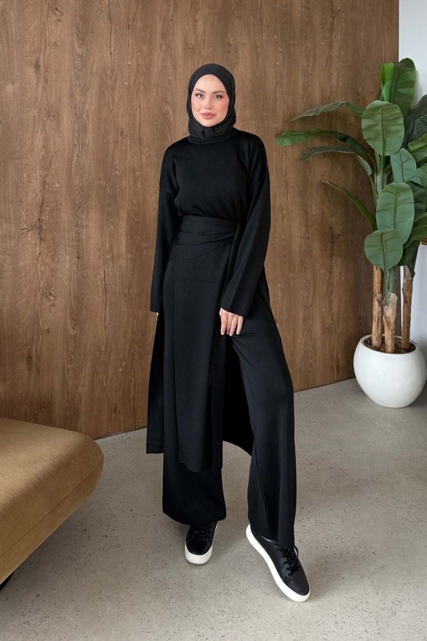 Lafeza Scarf Detail Mercerized Suit Black