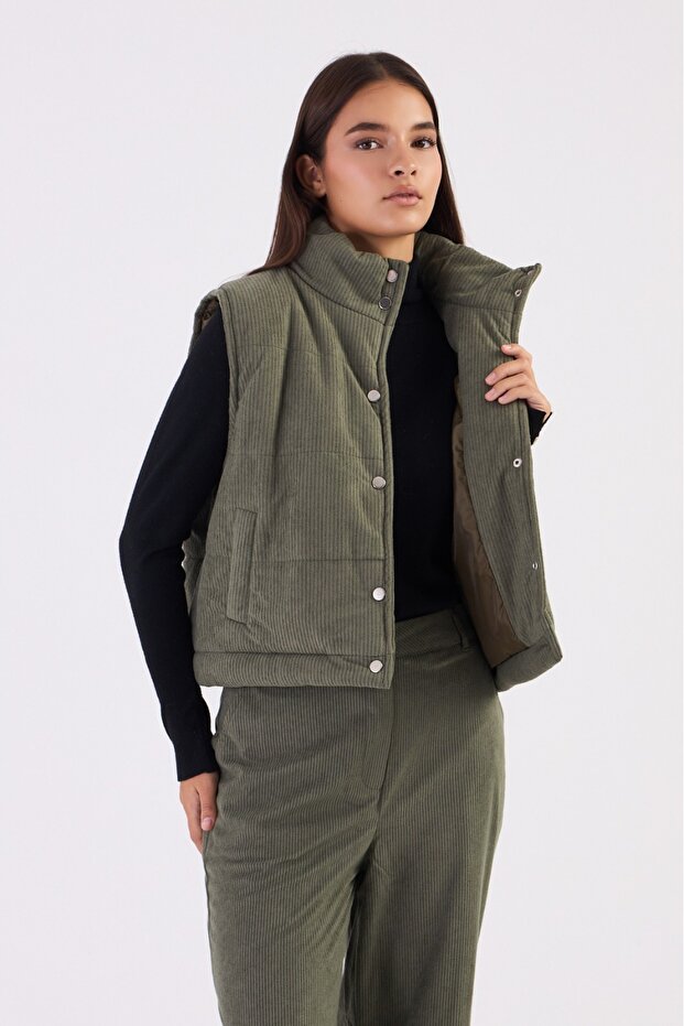 Velvet Fabric Zero Sleeve Vest