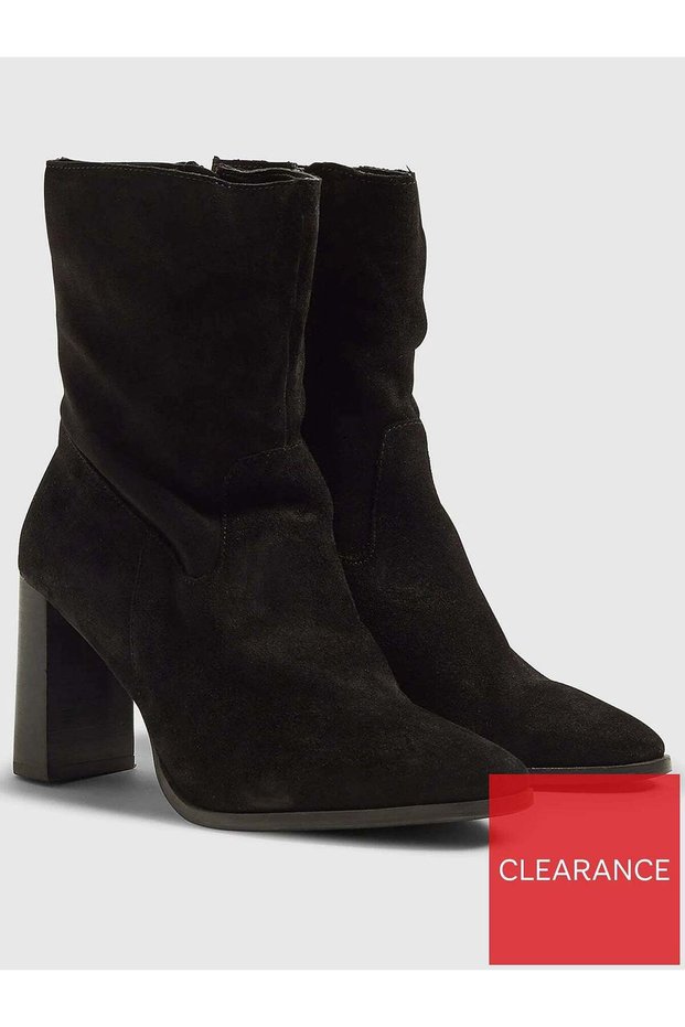 Leather boots, black