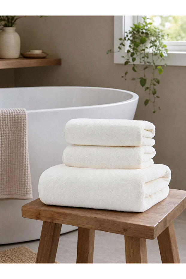 Pack Of 3 - Plain Bath Towels, Off White - 35X75Cm(2) And 70X40Cm(1)
