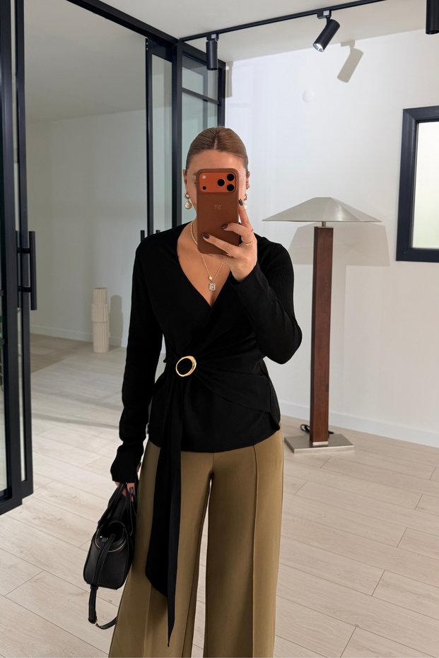 Double-Breasted Black Knitwear Blouse with Gold Buckle