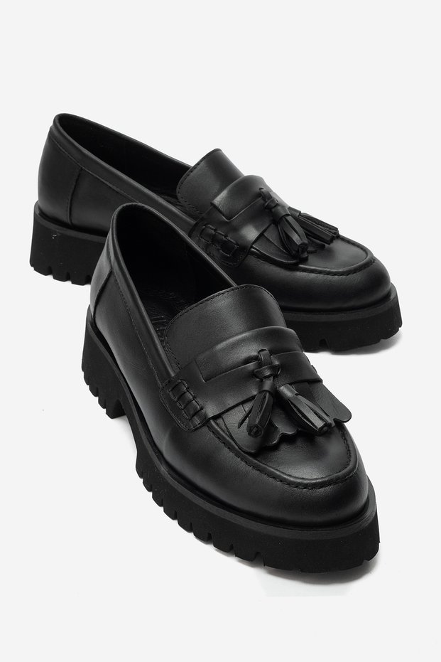 Poen Black Skin Genuine Leather Tasseled Women's Loafer Shoes