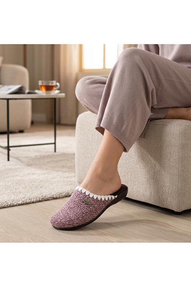 9866-60 Women's Orthopedic Closed-Front Winter House Slippers