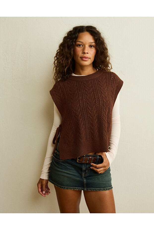 AE Whoa So Soft Cable Knit Vest