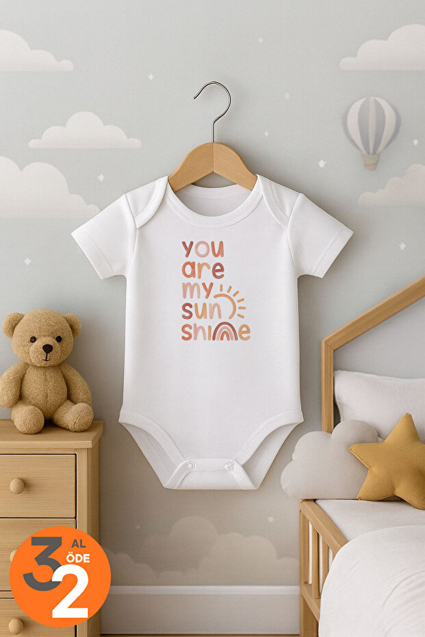 You Are My Sunshine Written Short-Sleeved Baby Bodysuit