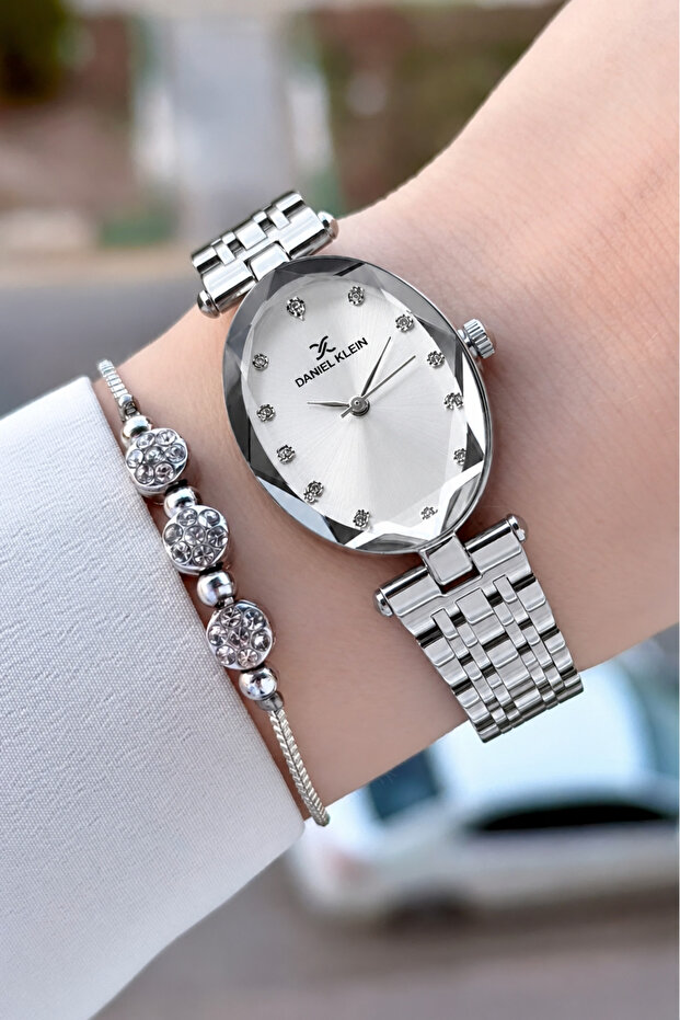 Silver Color Women's Wristwatch and Bracelet