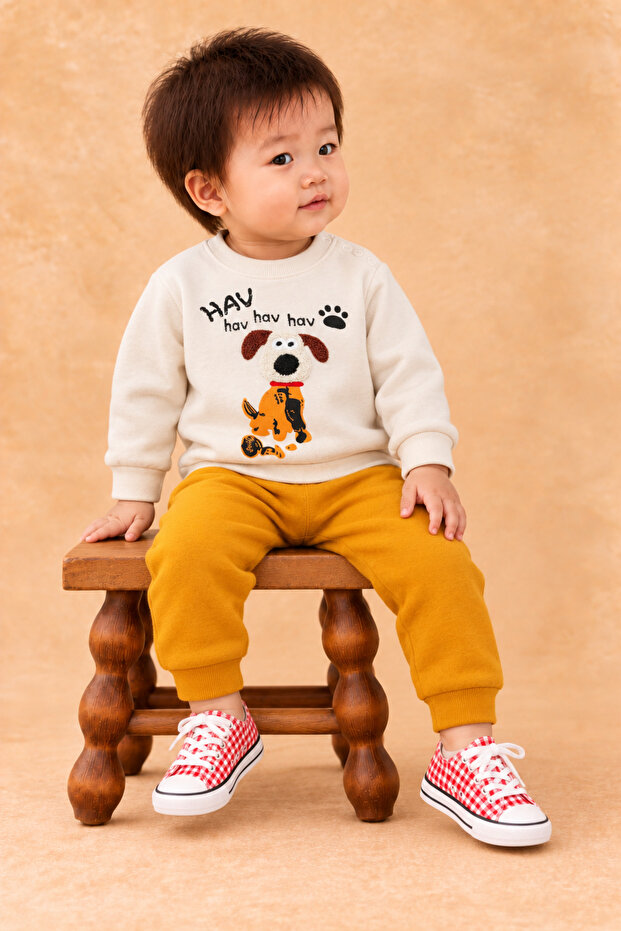 Rocha Baby Boy Ecru Cinnamon Dog Figured 2-Piece Set - Cotton Set with'Hav Hav' Embroidery
