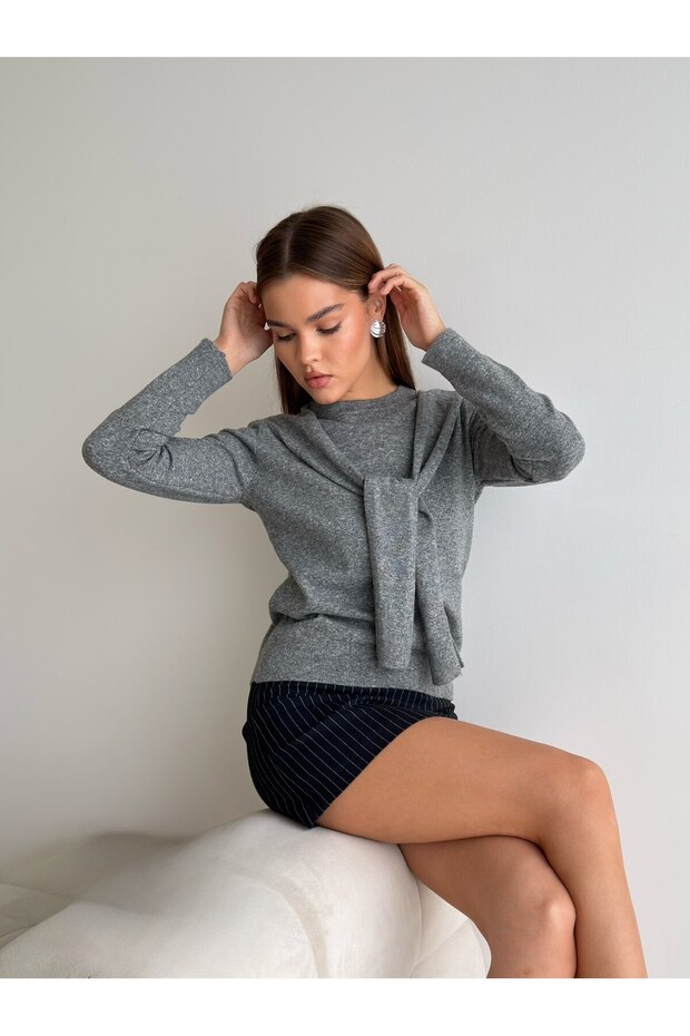Shoulder Tie Detail Crew Neck Knitwear Sweater Aw26Kz00078