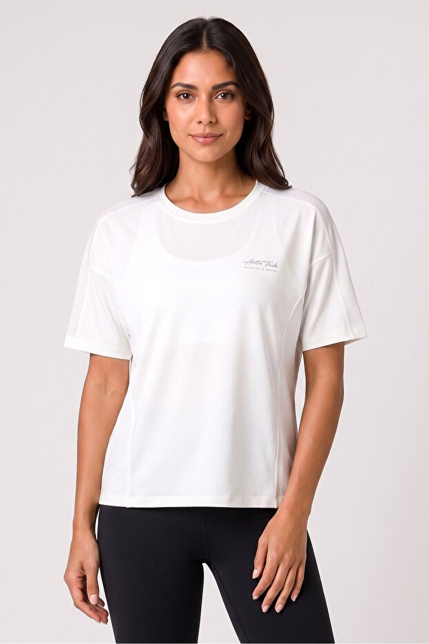 Women Relaxed Fit Short Sleeve Training T-Shirt, White