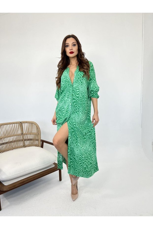 Women's Anaheim Wave Patterned V-Neck Three-Quarter Sleeve Front Slit Casual Maxi Long Dress