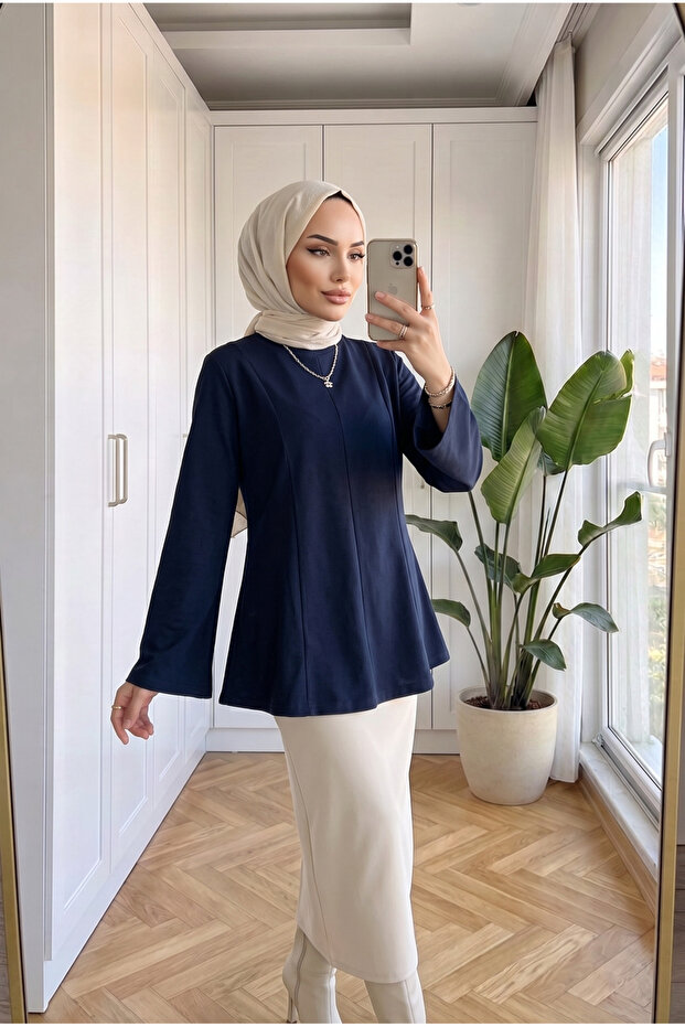 Women's Tunic Blouse with Crossed Lace-Up Back and Corsage Detail, 70 cm