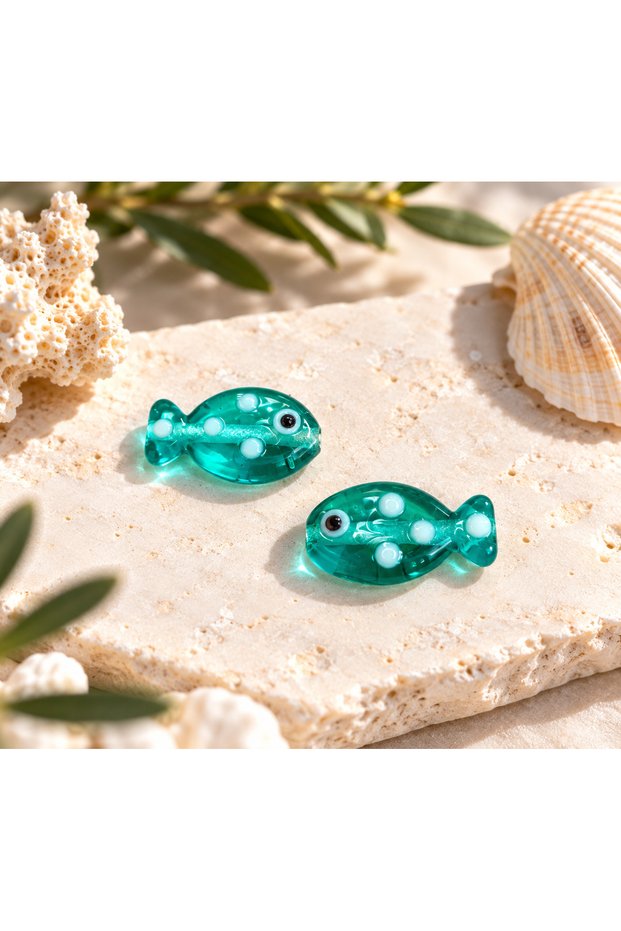 Handmade Murano Glass Transparent Speckled Water Green Fish Beads (2 Pieces)
