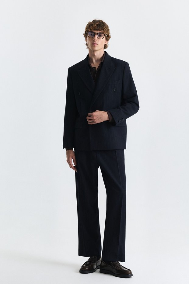 Relax Fit Striped Double Breasted Suit
