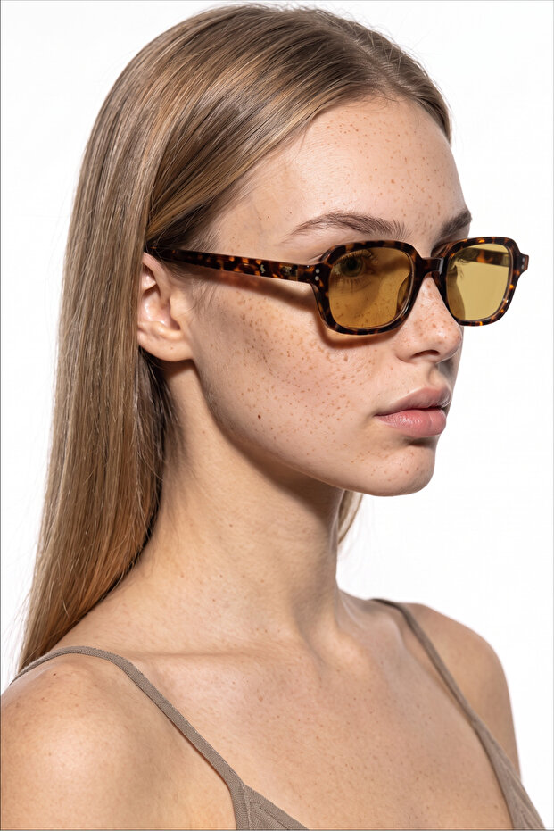 Lucky Leopard Nude Sunglasses