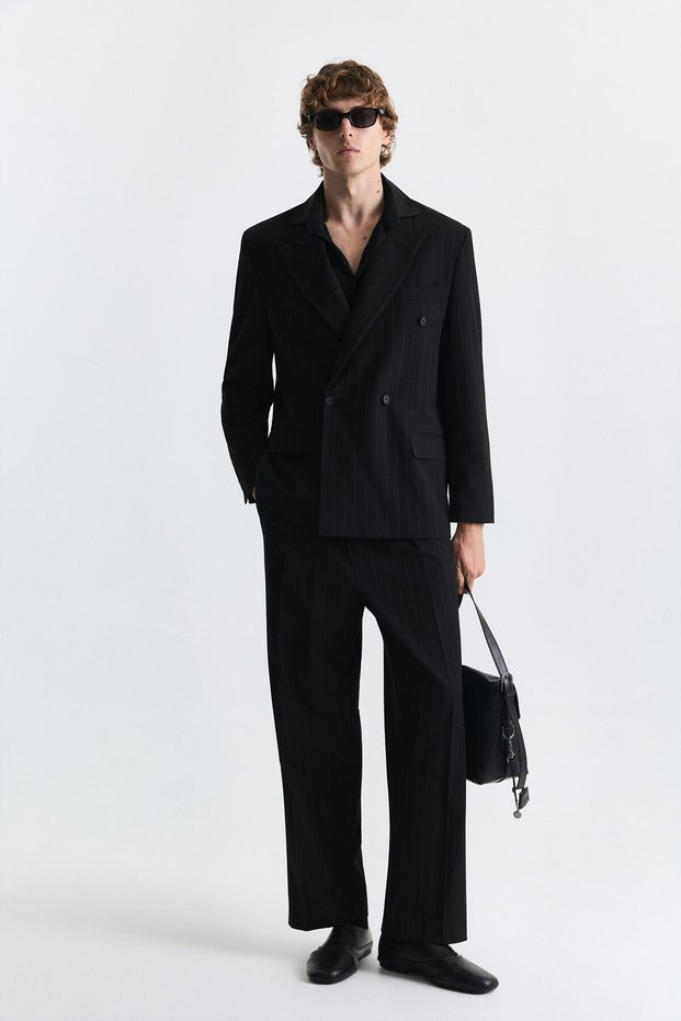 Relax Fit Striped Double Breasted Suit