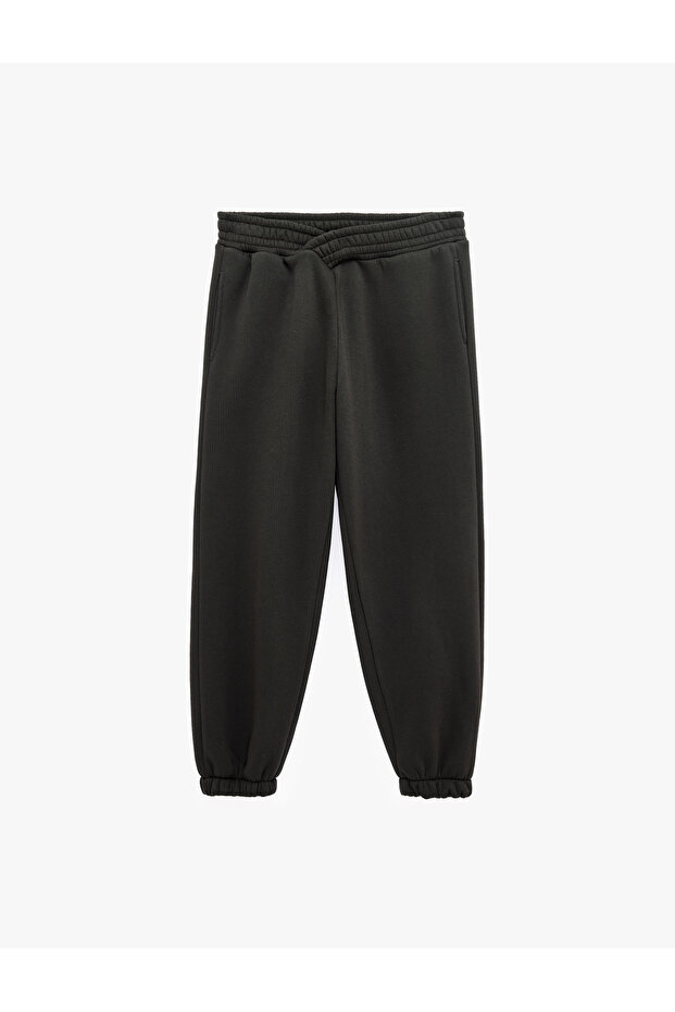 Three-Threaded, Elastic Waist, Pocketed, Comfortable Fit Jogger Sweatpants
