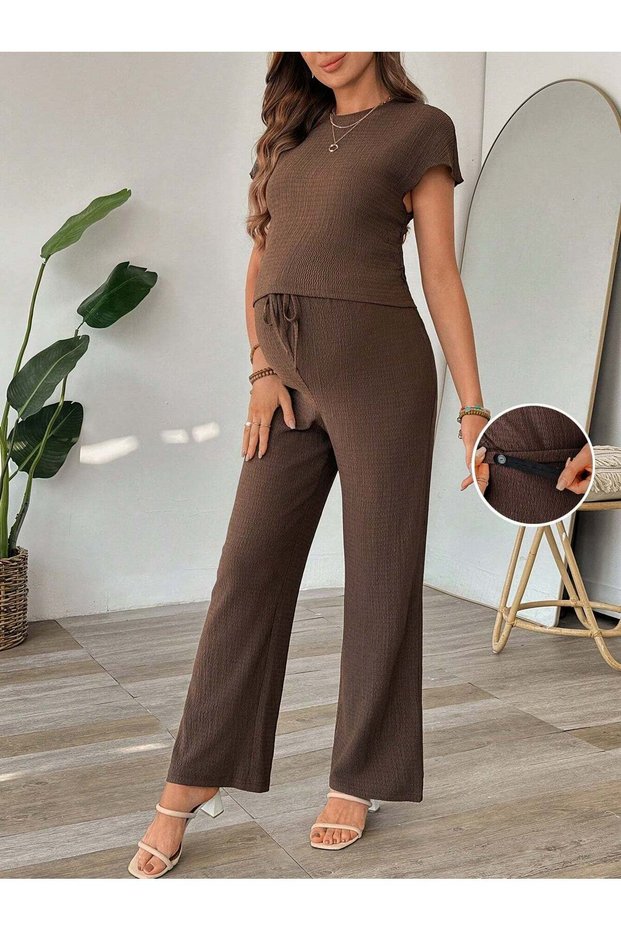 Suit, brown