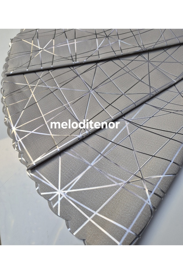 Woven Fabric Lined Glittery Silver Shiny Pearlescent Stain-Resistant Luxury Round Pvc Oilcloth Tablecloth