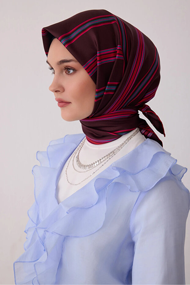 وشاح حريري منسوج بنسبة 100% بنمط مختلط 4405D