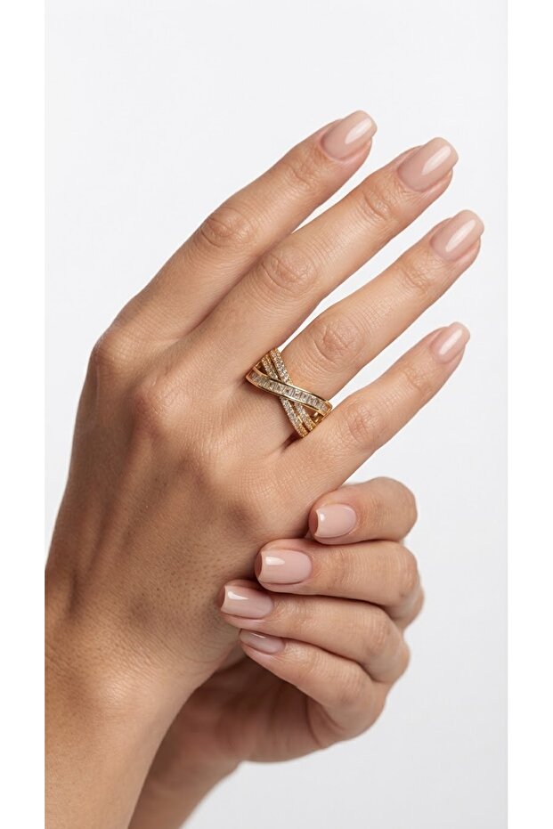 Zircon Stone Wave Ring
