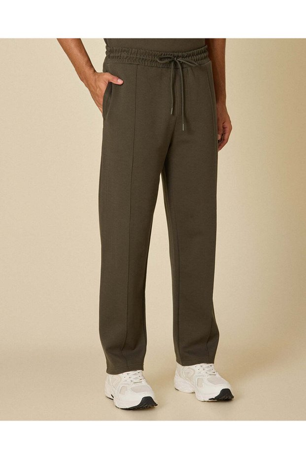 Men Brown Plain Track Pants