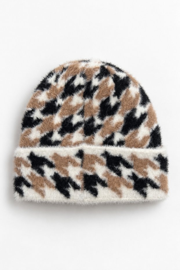 Premium Fringed Soft Textured Patterned Beanie