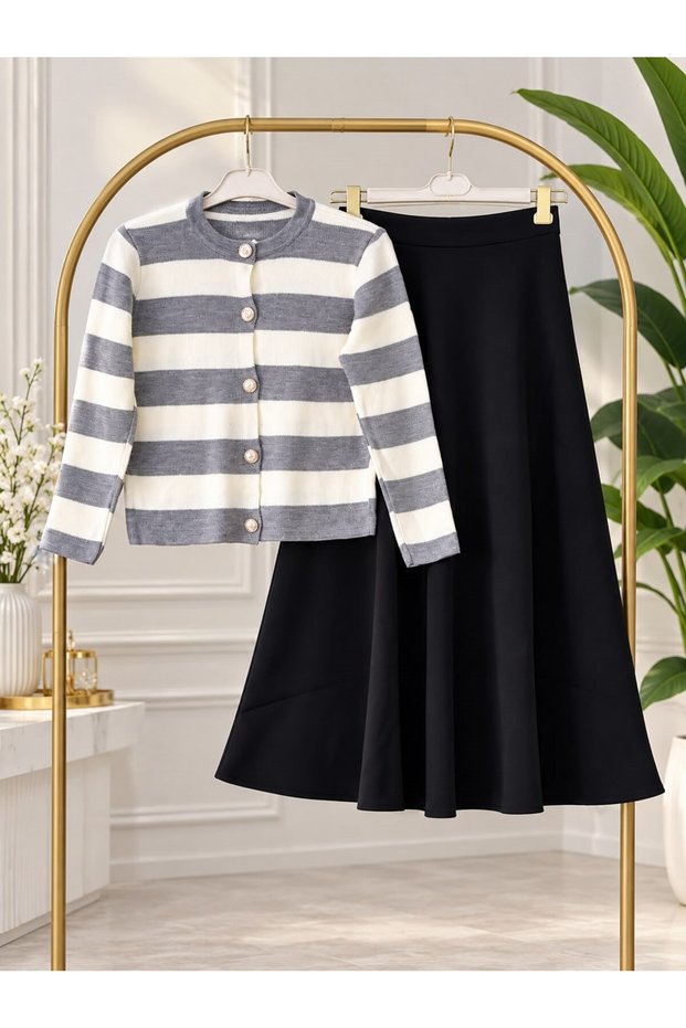 Women's Hijab Thick Striped Knitwear Skirt Set Gray