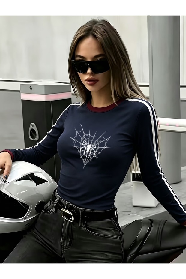 Long Sleeve Retro Vintage Graphic Blouse Body