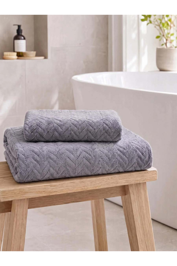 Pack of 2 - Textured Bath Towels, Grey