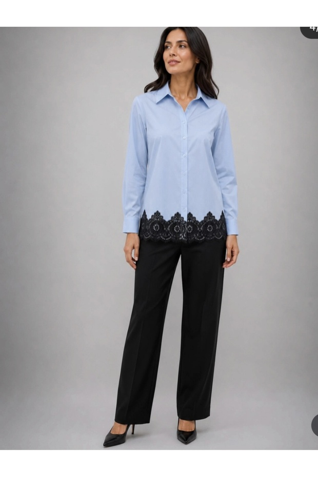 Shirt, Classic Cut Shirt with Lace Detailing at the Hem.
