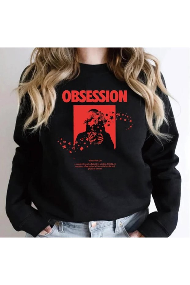 سويت شيرت قطني مطبوع عليه Obsession بثلاثة خيوط وياقة دائرية كبيرة الحجم