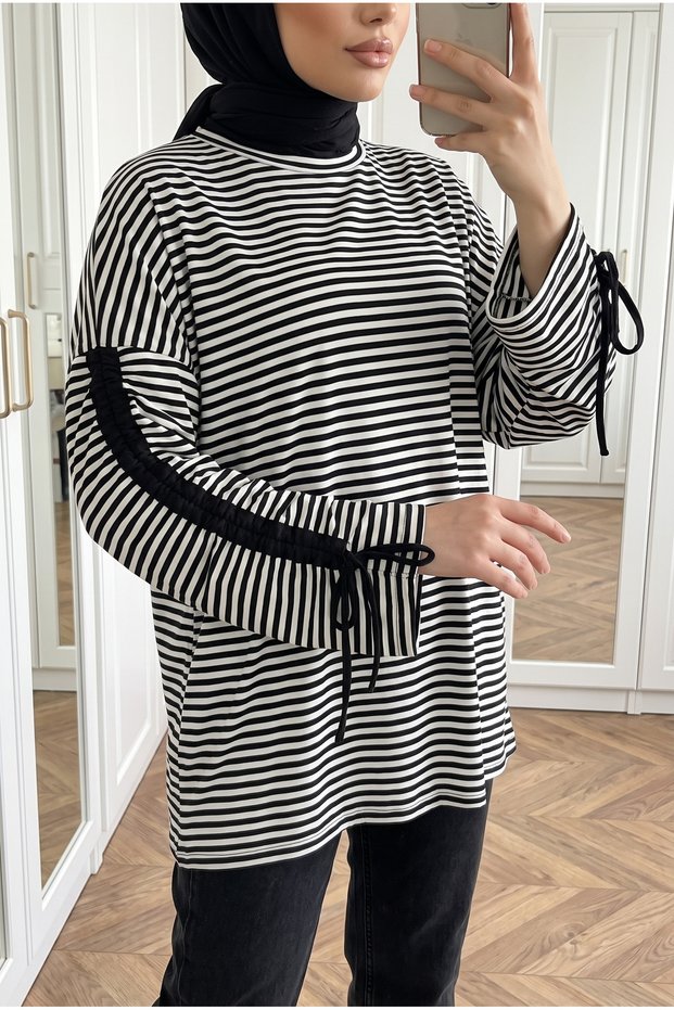 Women's Side Gathered Sleeve Detailed Striped Oversize Combed Cotton Tunic 75 cm
