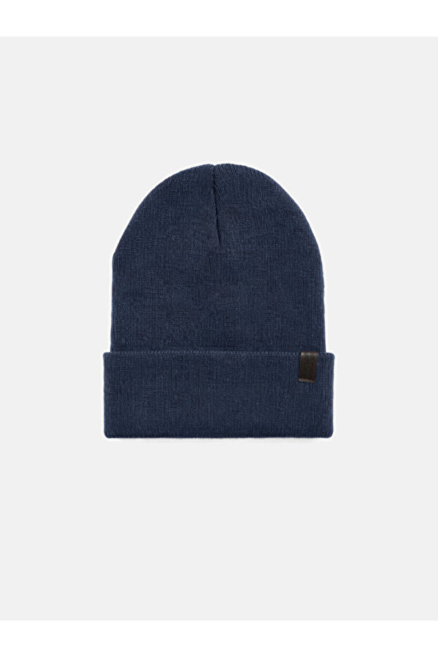 Men's Knitwear Beanie for Style Enthusiasts from Uzg Store