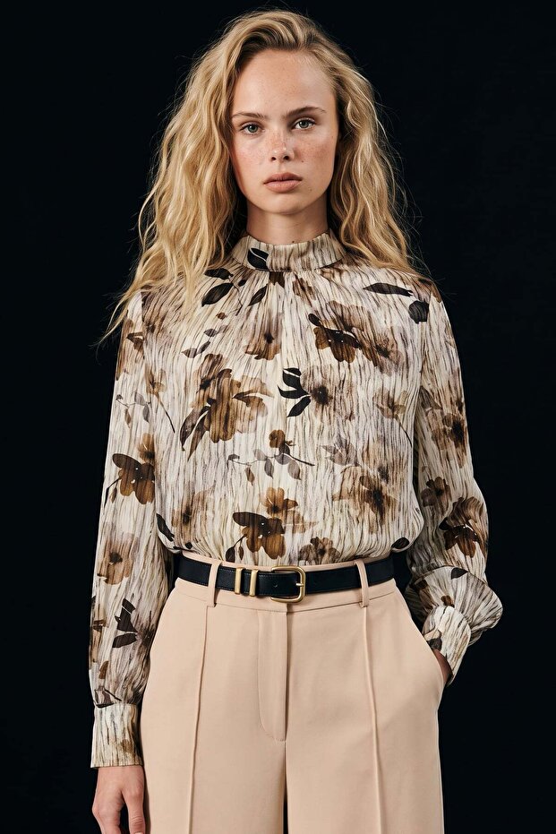 Floral Patterned Blouse - Brown
