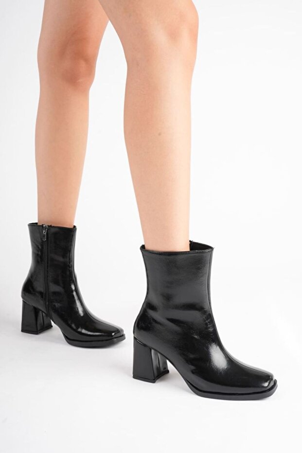 Women's Black 7.5 cm Thick Heeled Winter Boots Tr05Mk02A