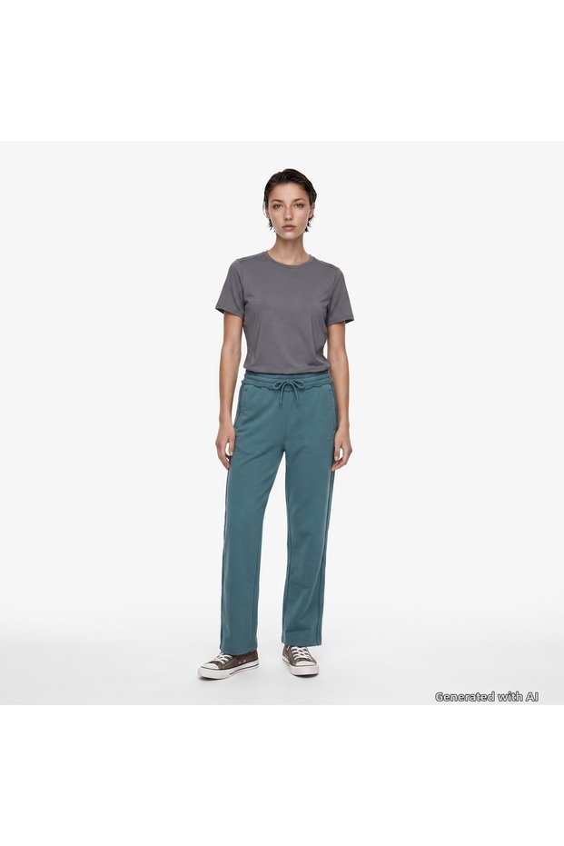 Regular Fit Women's Green Sweatpants