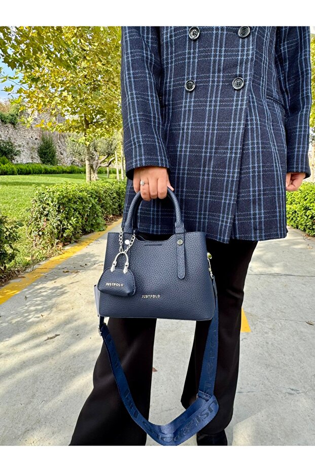 Women's New Season Soft Leather 4-Compartment Adjustable Strap Luxury Hand and Shoulder Bag Shopper