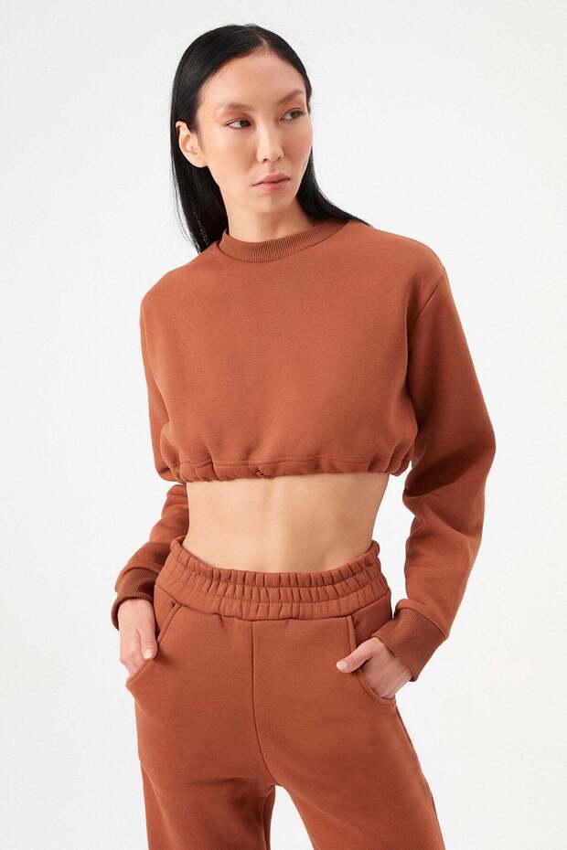 Crop Ribbed Waist Gathered Sweatshirt