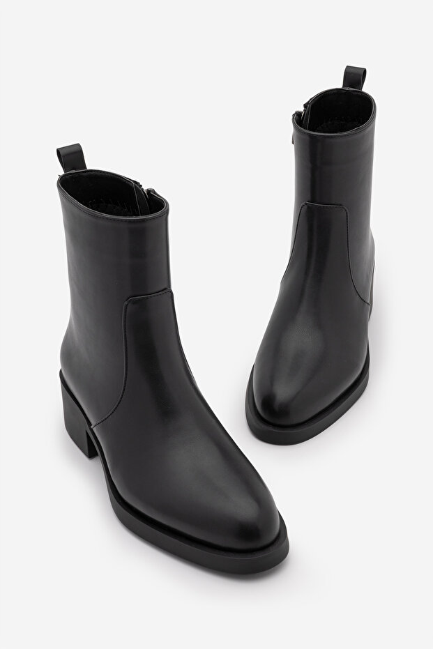 Women's Zippered Heeled Daily Boots Gontre Black