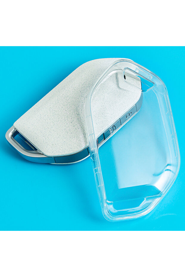 1x Key Case (Clear) Slim Car Key Fob Case Cover Chain For Kia Sorento EV3 EV5 EV6 EV9 K3 K4 K5 Sport
