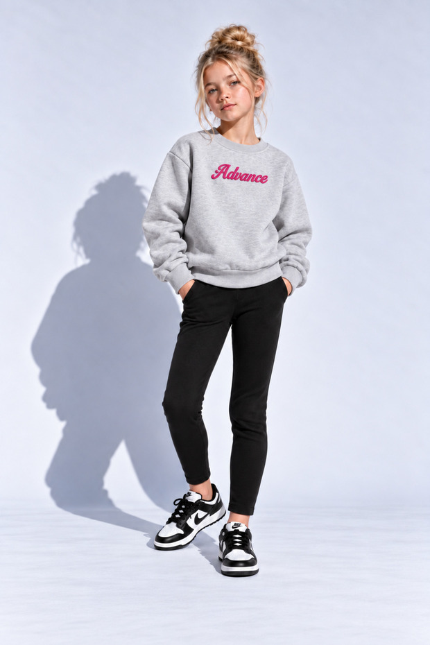 Girl's Furry Printed Sweatshirt 10-13 Years Old