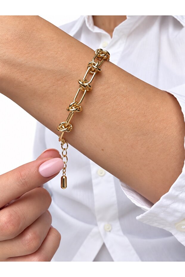 Knot Model Singapore Scrunch Chain Bracelet