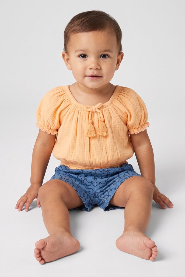 Toddlers Girl 2 Pcs Textured Top And Shorts Set, Multicolor