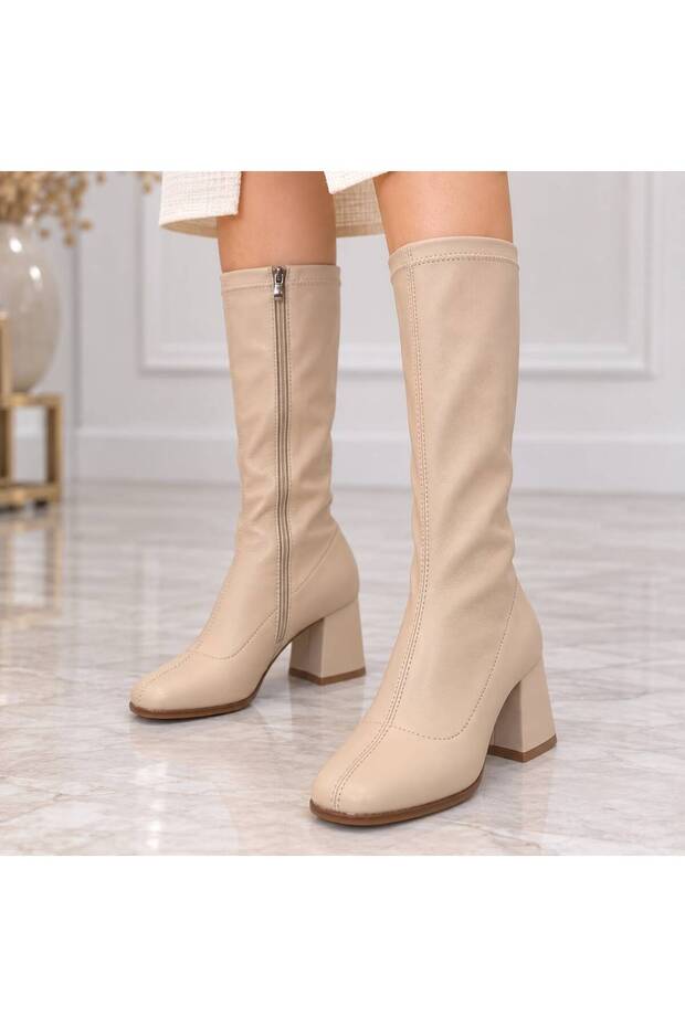 Women's Below-The-Knee Long Boots with Side Zipper, Oval Toe, Thick Block Heels, Stylish Design.