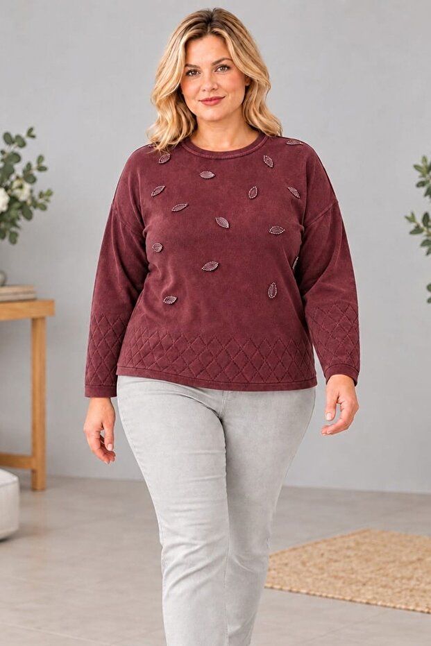 Women's Water Drop Stone Embroidered Crew Neck Comfortable Fit Knitwear Sweater C27051-Burgundy