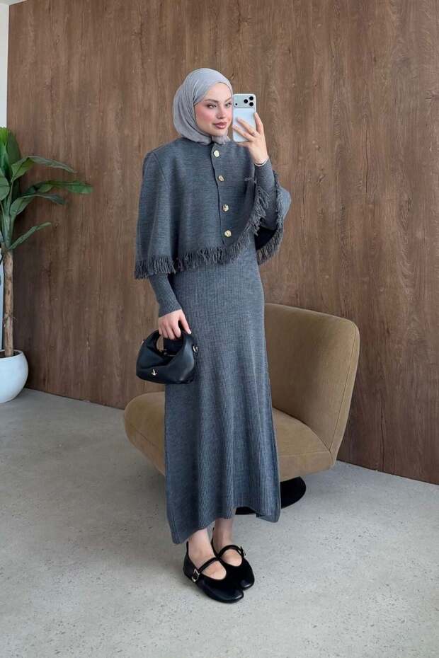 Salda Cape Dress Gray
