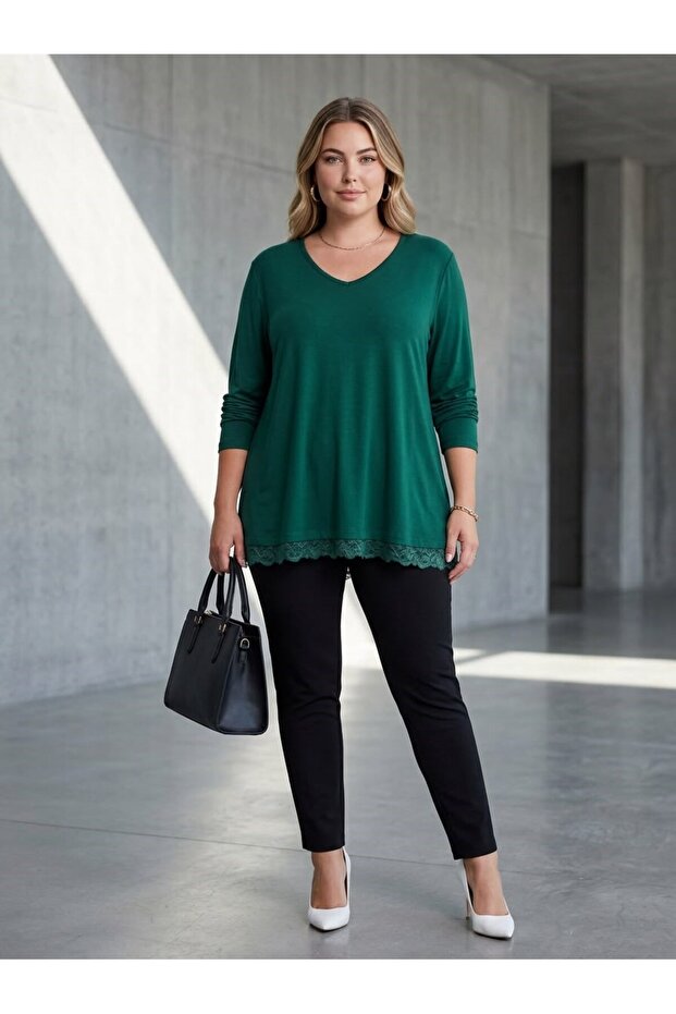 Women's Plus Size Blouse with Guipure Lace Detail on Skirts 1386-23